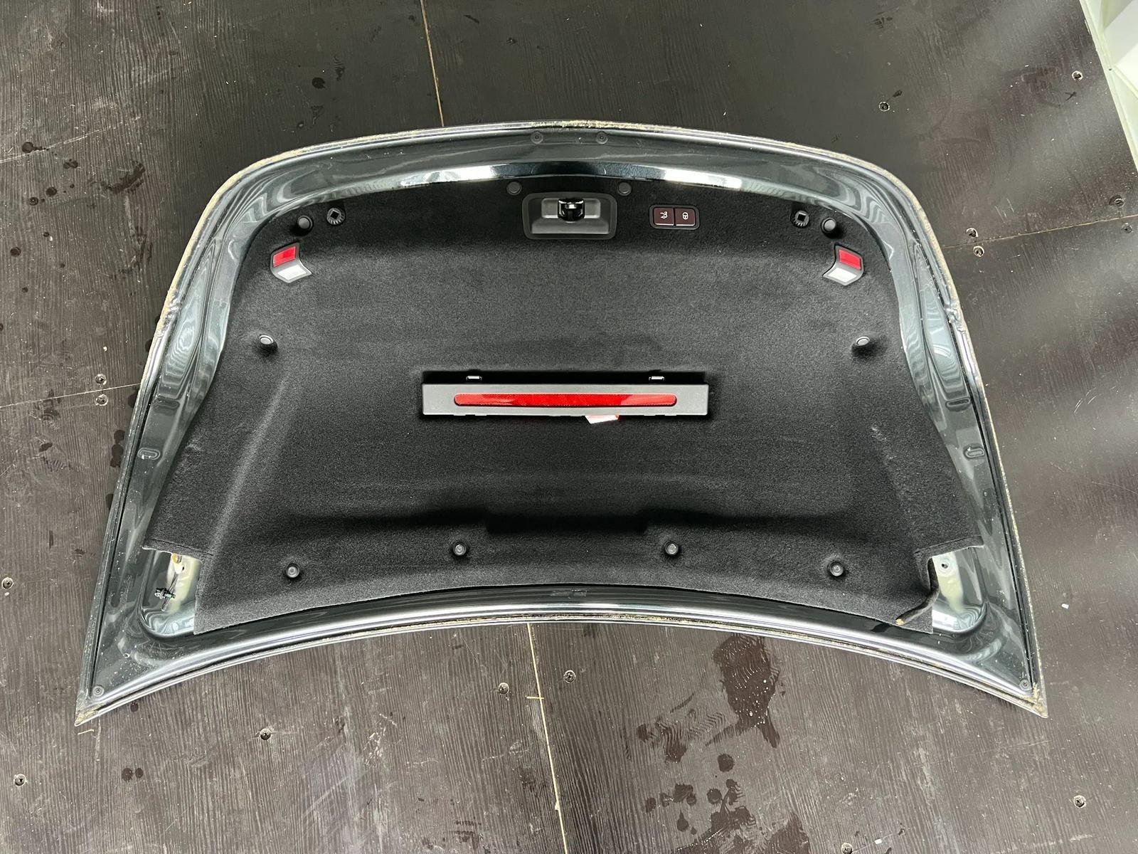 Mercedes-Benz S-Class W222 Rear Tailgate - Image 3