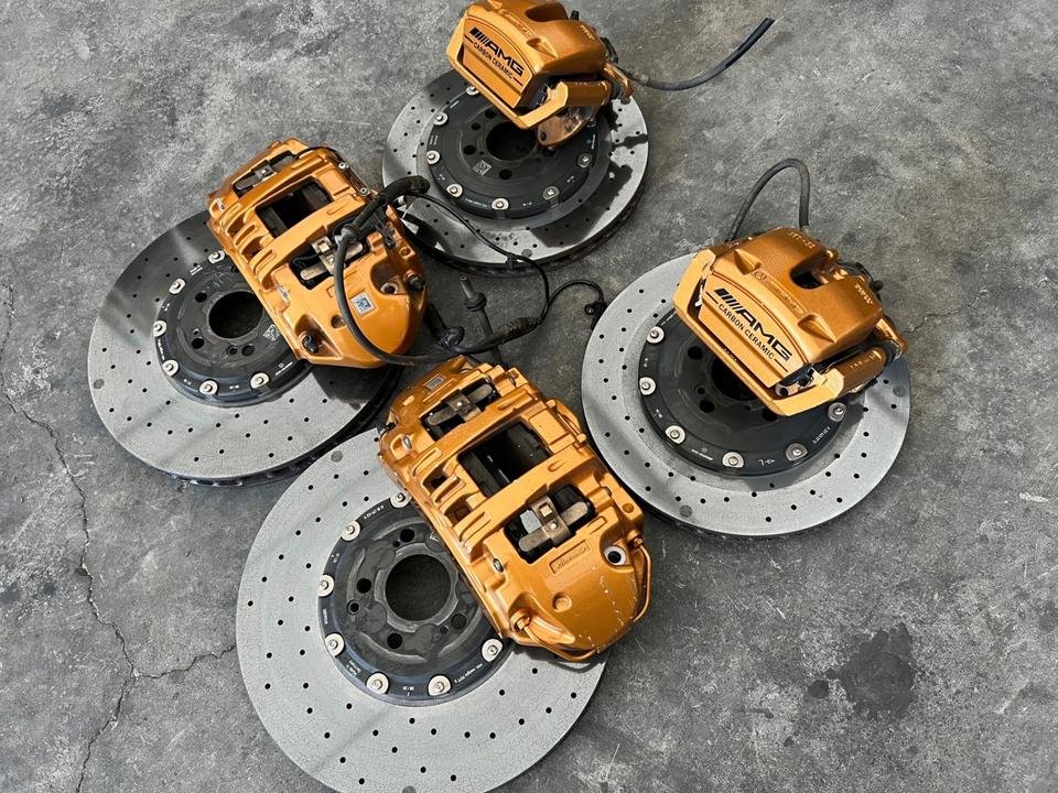 Mercedes GTR 190 AMG Ceramic Brake System - Image 2