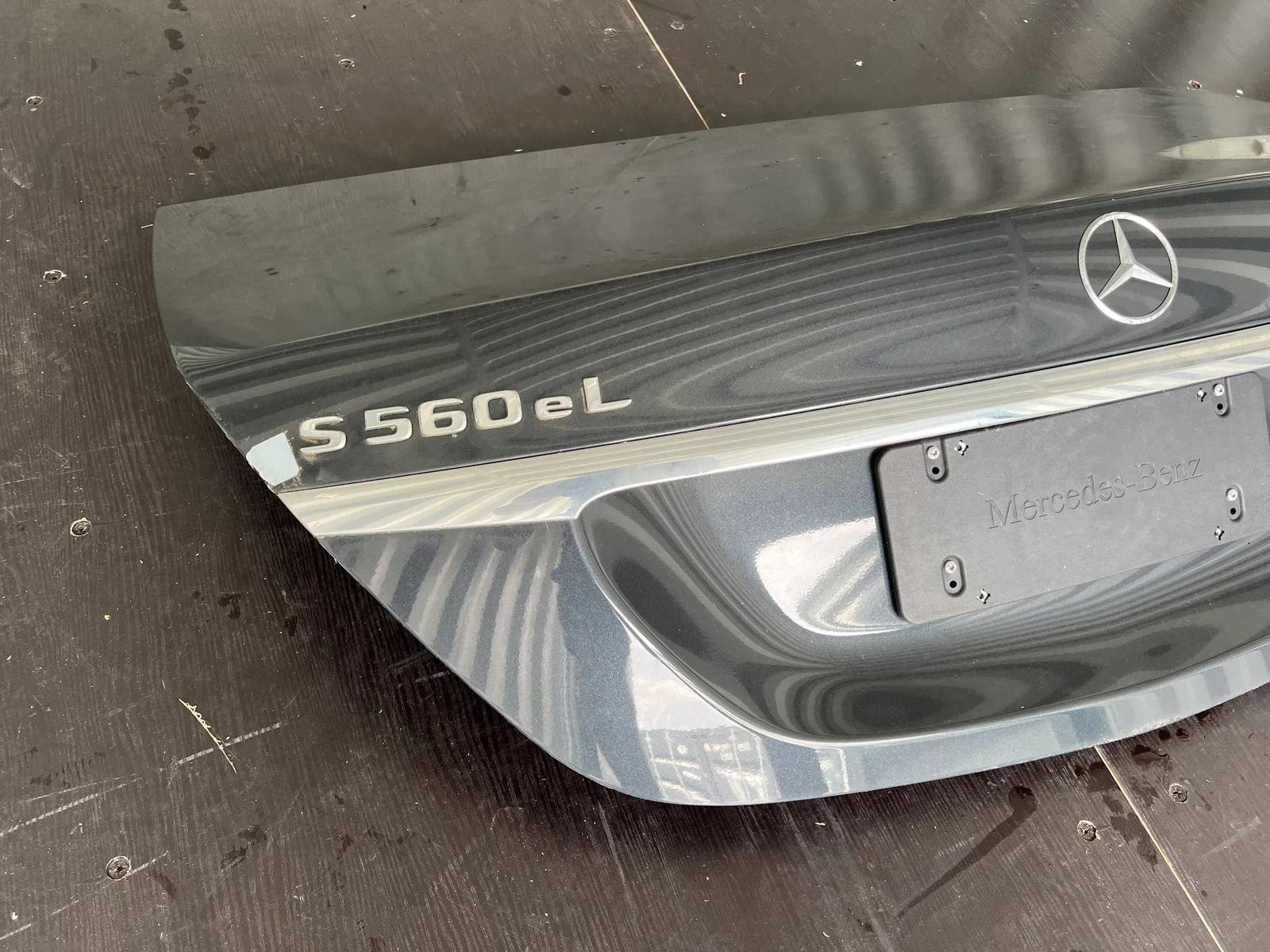 Mercedes-Benz S-Class W222 Rear Tailgate - Image 7