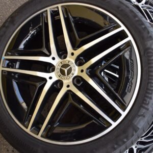 Alternative view of Mercedes W447 AMG 19-Inch Summer Alloy Wheels