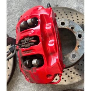 Alternative view of Porsche 911 GTS (991.2) Complete Brake System