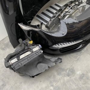 Alternative view of Porsche 911 (991.1) Complete Front Section