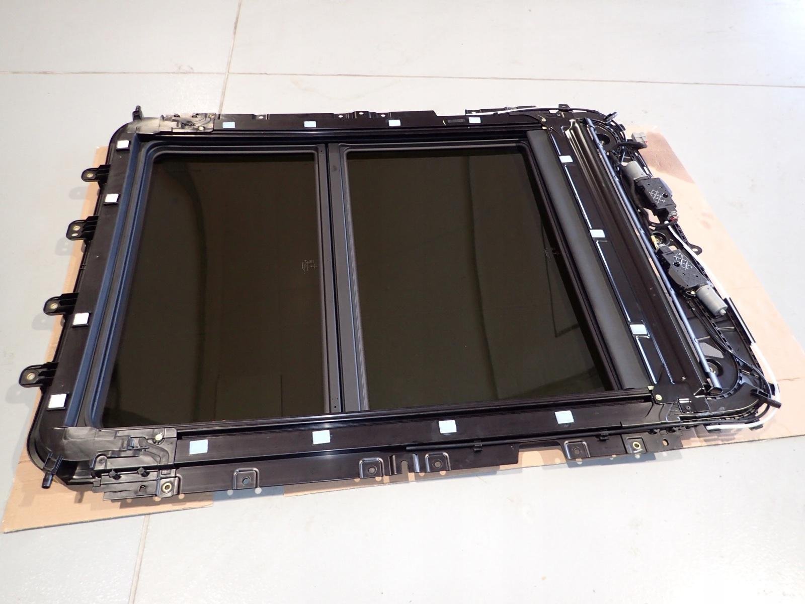 Dodge Ram V Panorama Sunroof - Image 4