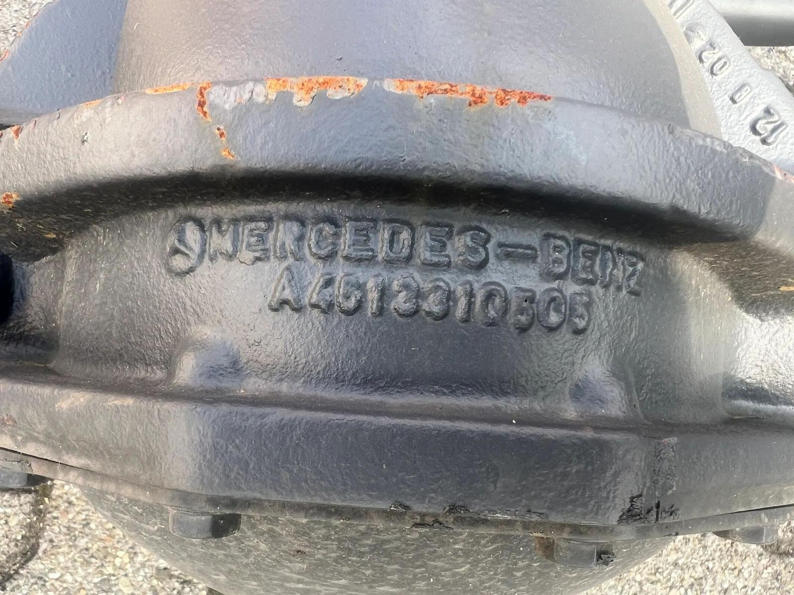 Mercedes-Benz G-Class W463 Front Axle - Image 11
