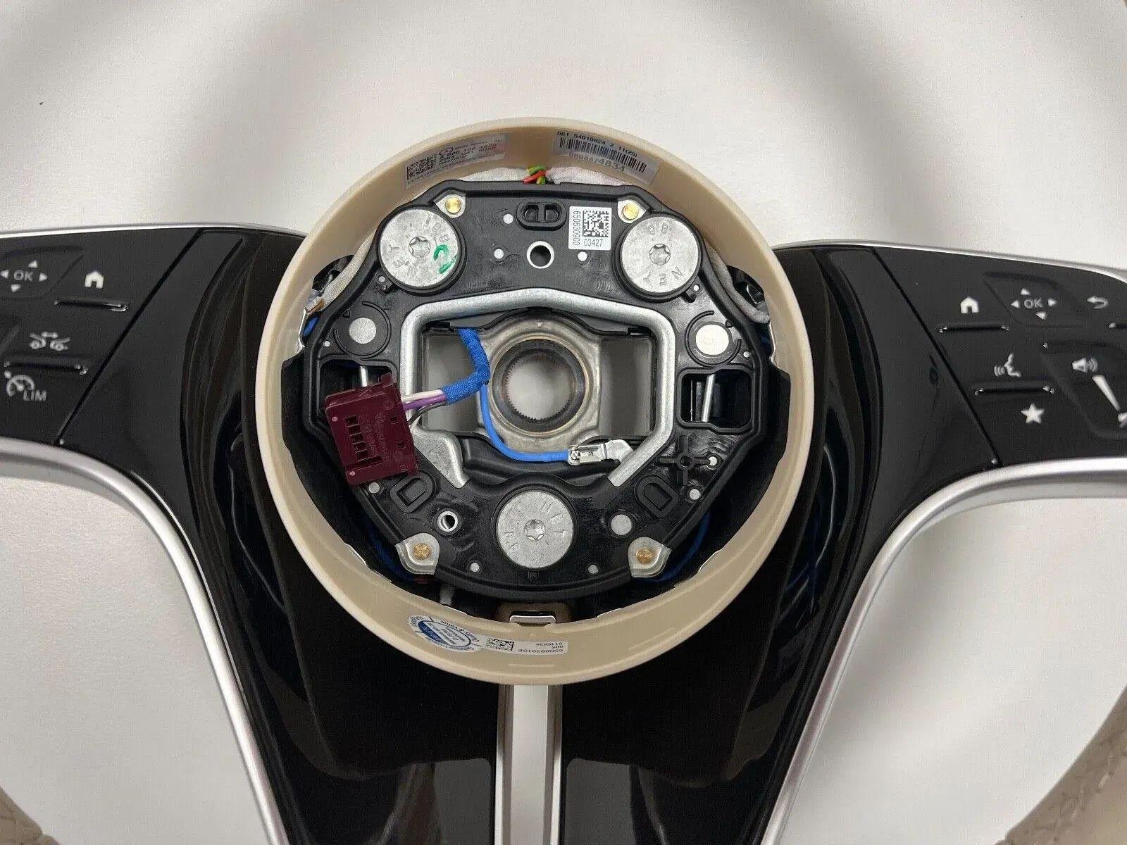 Mercedes-Benz S-Class Maybach Steering Wheel - Image 2