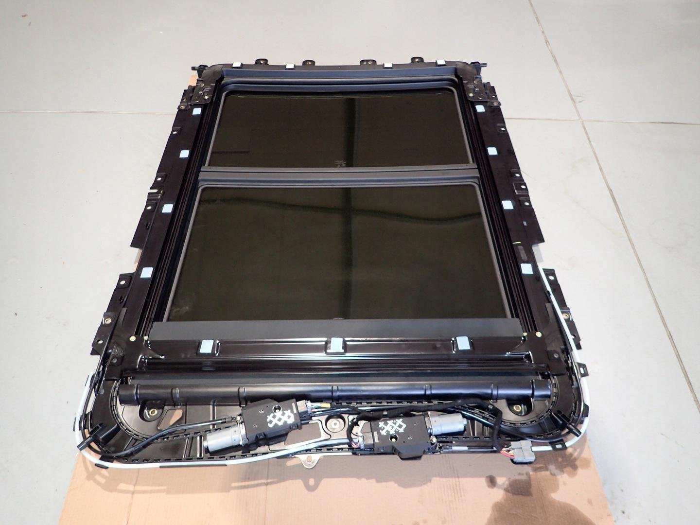 Dodge Ram V Panorama Sunroof