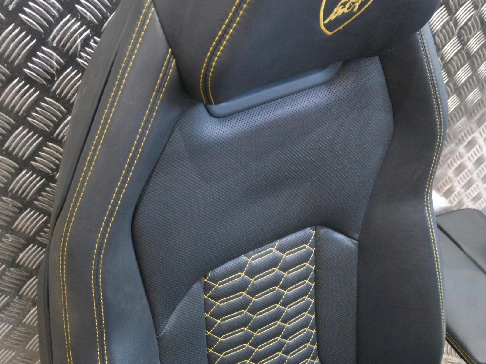 Lamborghini Urus Complete Interior Package - Image 11