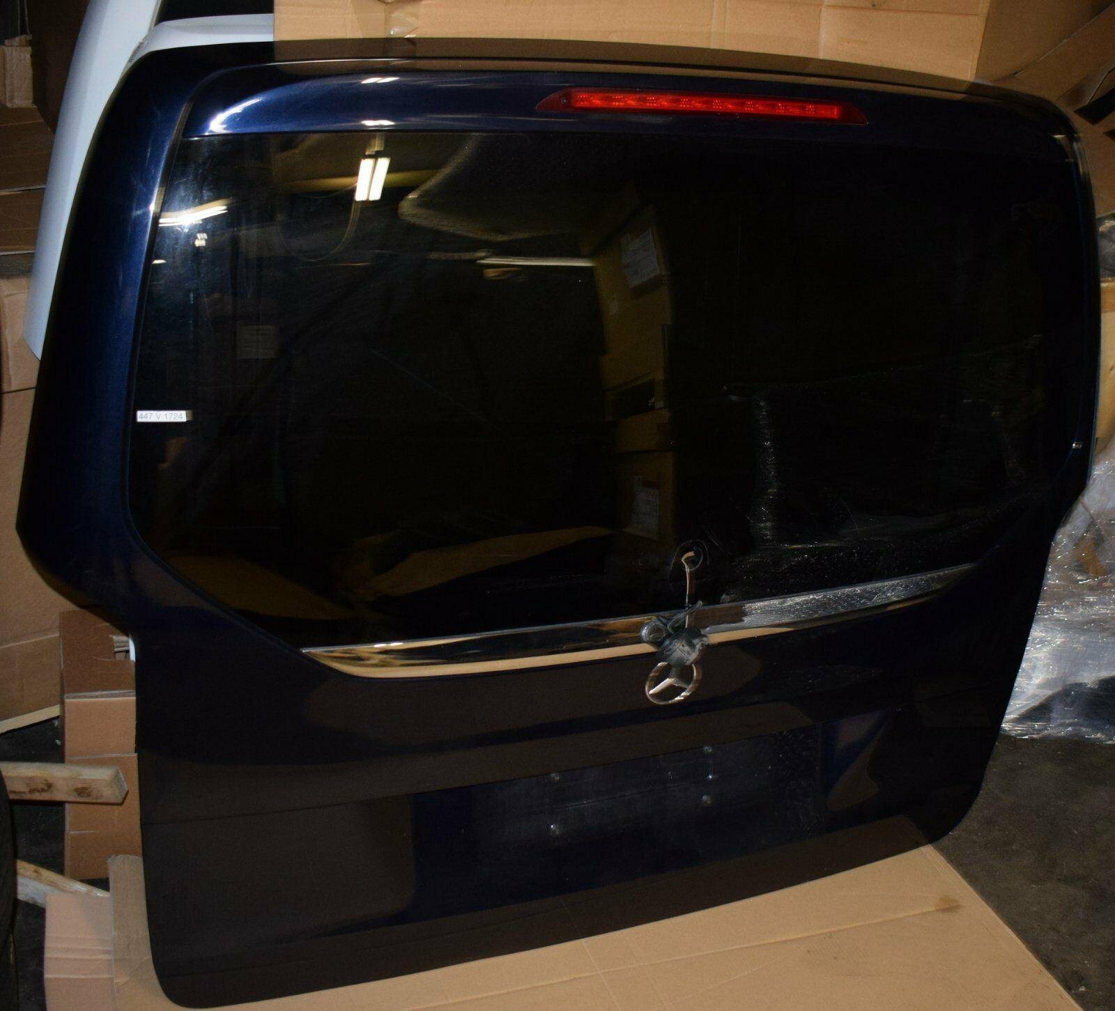 Mercedes W447 V-Class Tailgate - Image 3