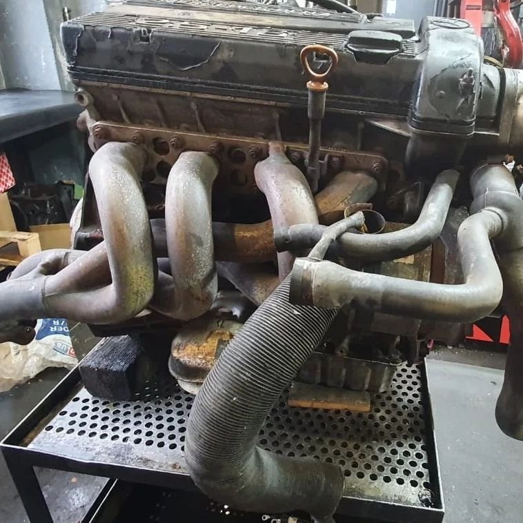 OEM Mercedes-Benz 190E 2.5L 16V W201 - Image 6