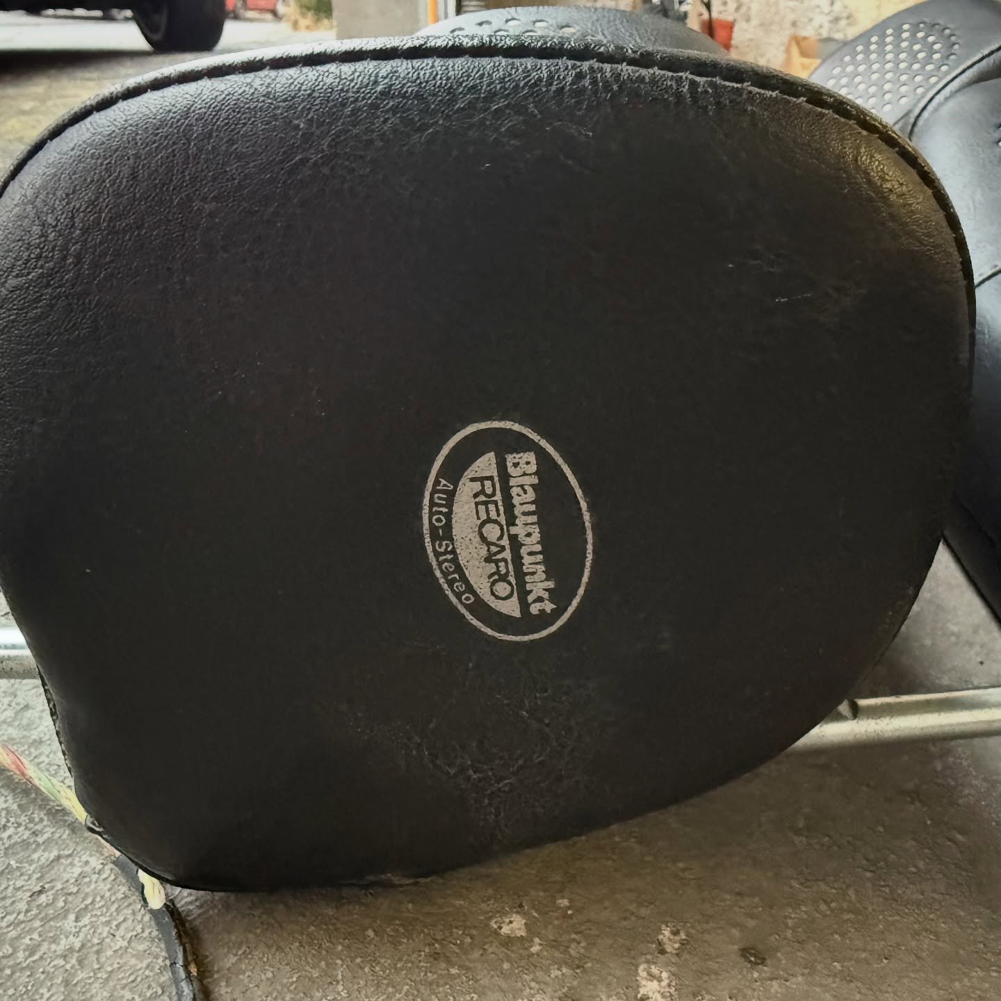 Genuine RECARO Headrests - Image 5