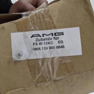 Alternative view of OEM AMG Body Kit for Mercedes-Benz W124