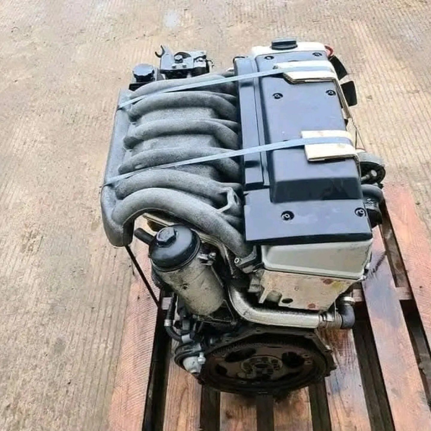 Mercedes-Benz OM606 3.0L Engine - Image 4