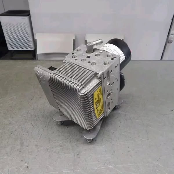 SBC pump for W211 model 2004 - Image 7