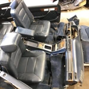Alternative view of Mercedes-Benz W126 Interior