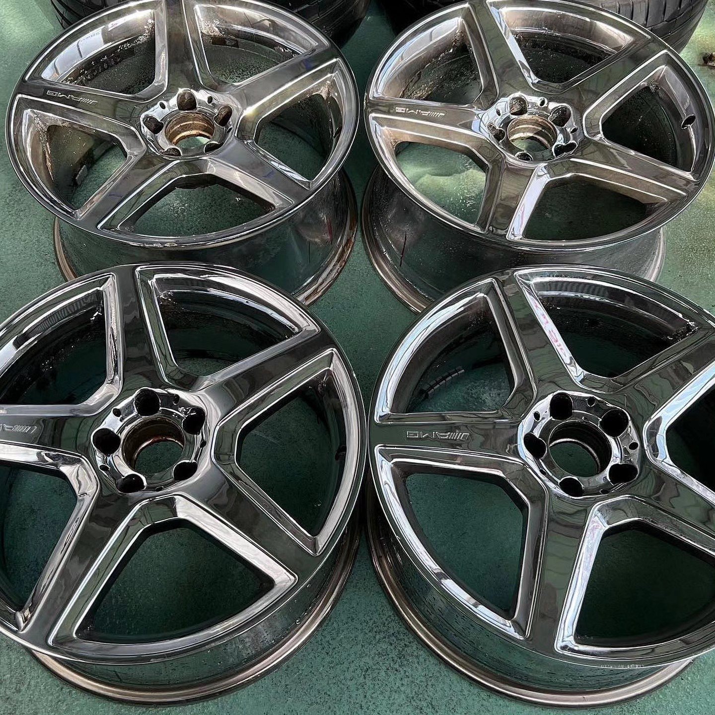 OEM AMG R19 Wheels