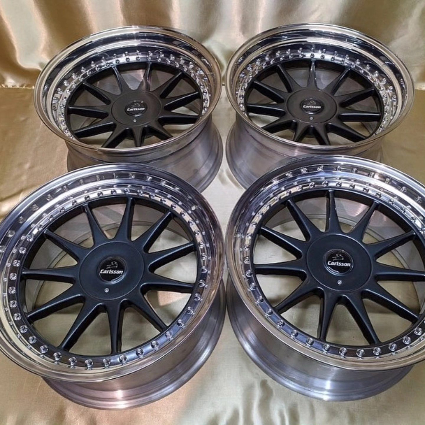 CARLSSON R19 Staggered Wheel Set