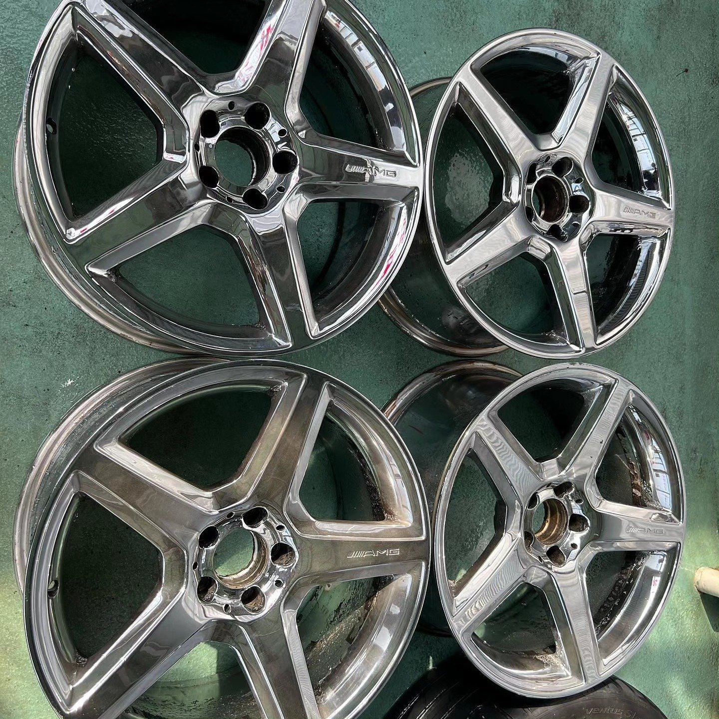 OEM AMG R19 Wheels - Image 5
