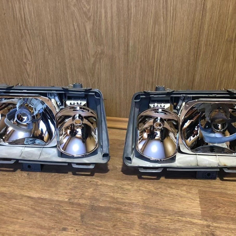 Hella E500 Headlights - Image 8