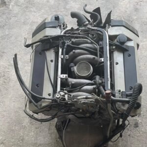 Alternative view of Mercedes-Benz W140 5.0L M119 Engine