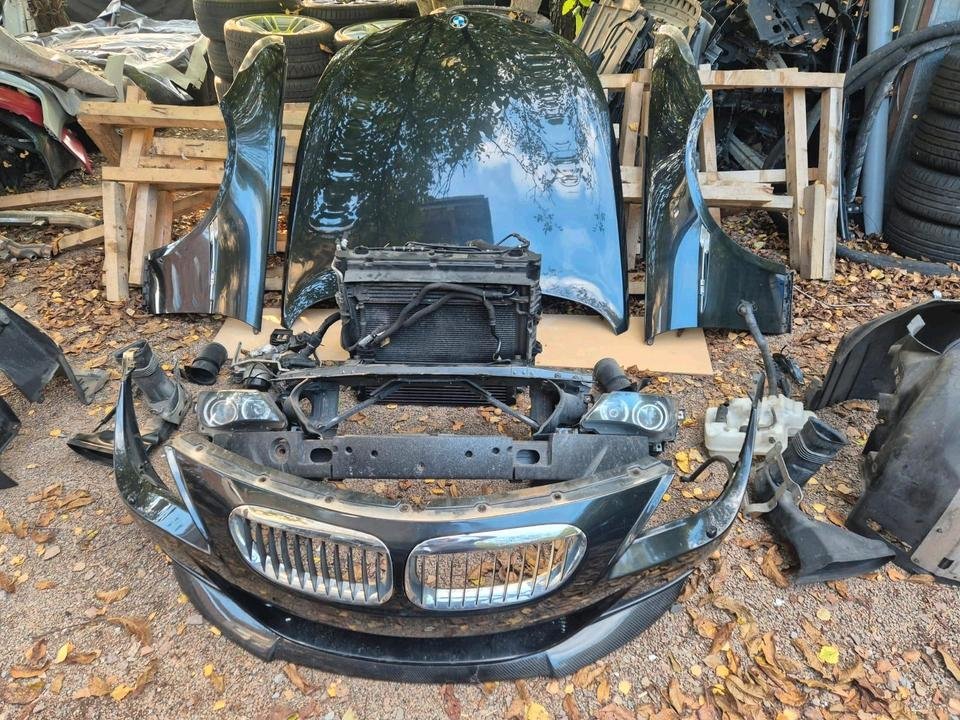 BMW M6 E63 Complete Front Package