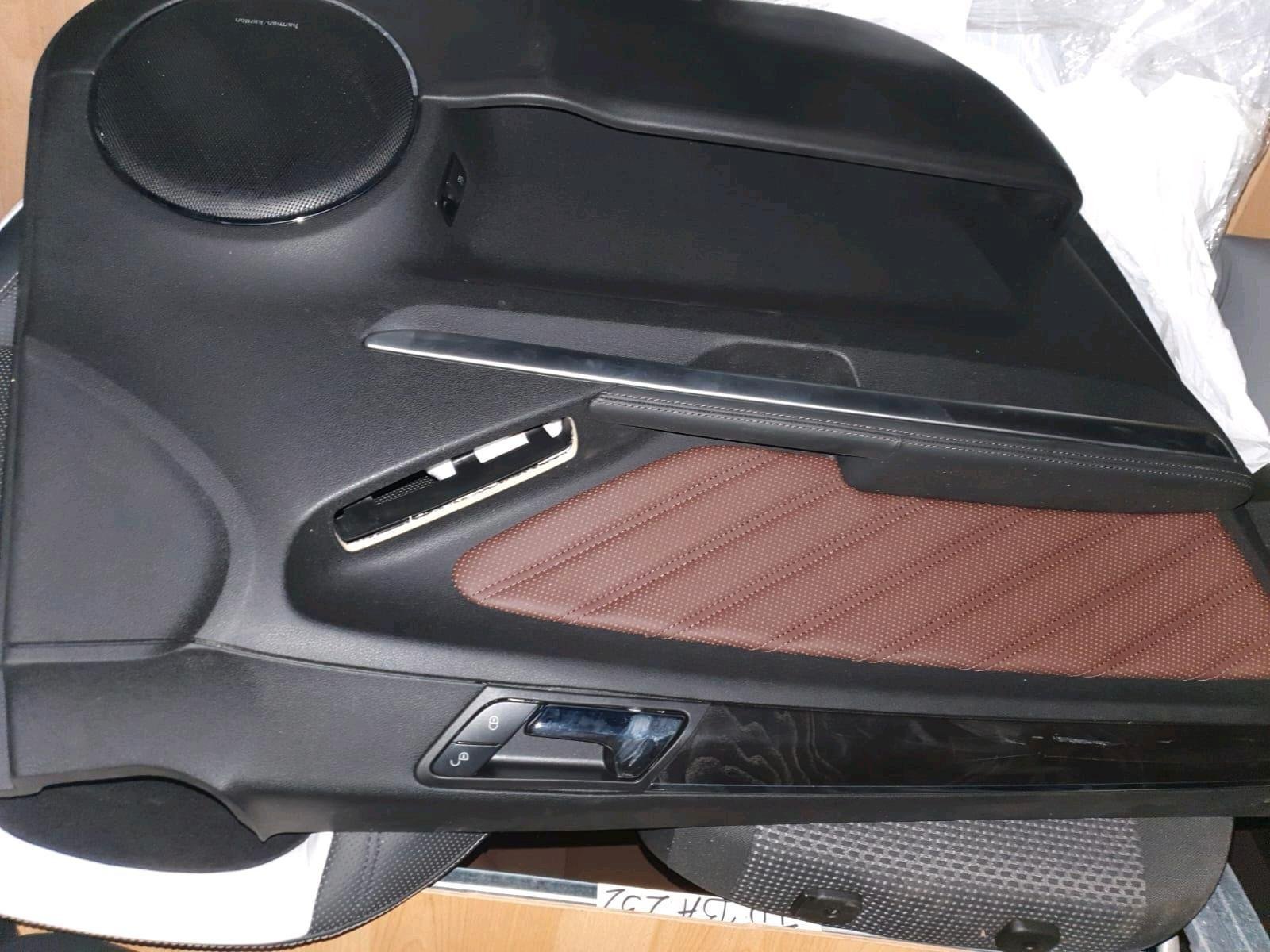 Mercedes GL X164 Grand Edition Interior - Image 4