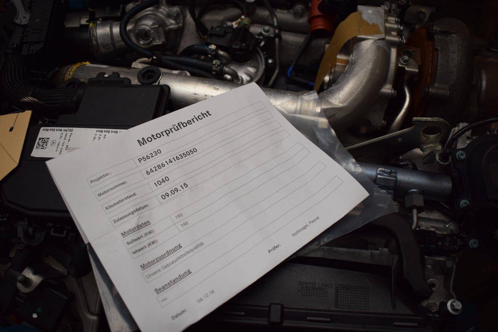 Mercedes S-Class 350d Engine - Image 5