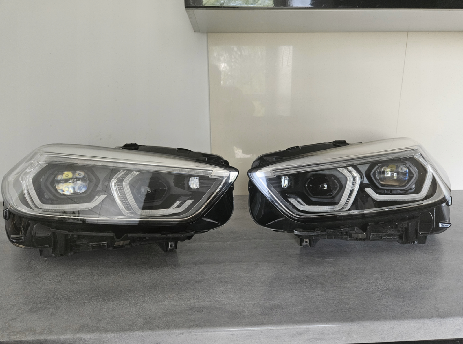 BMW 1 Series F40 Headlights