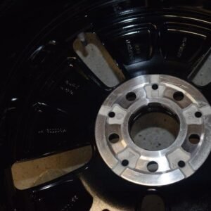 Alternative view of Mercedes-Benz W447 Complete Wheel Set