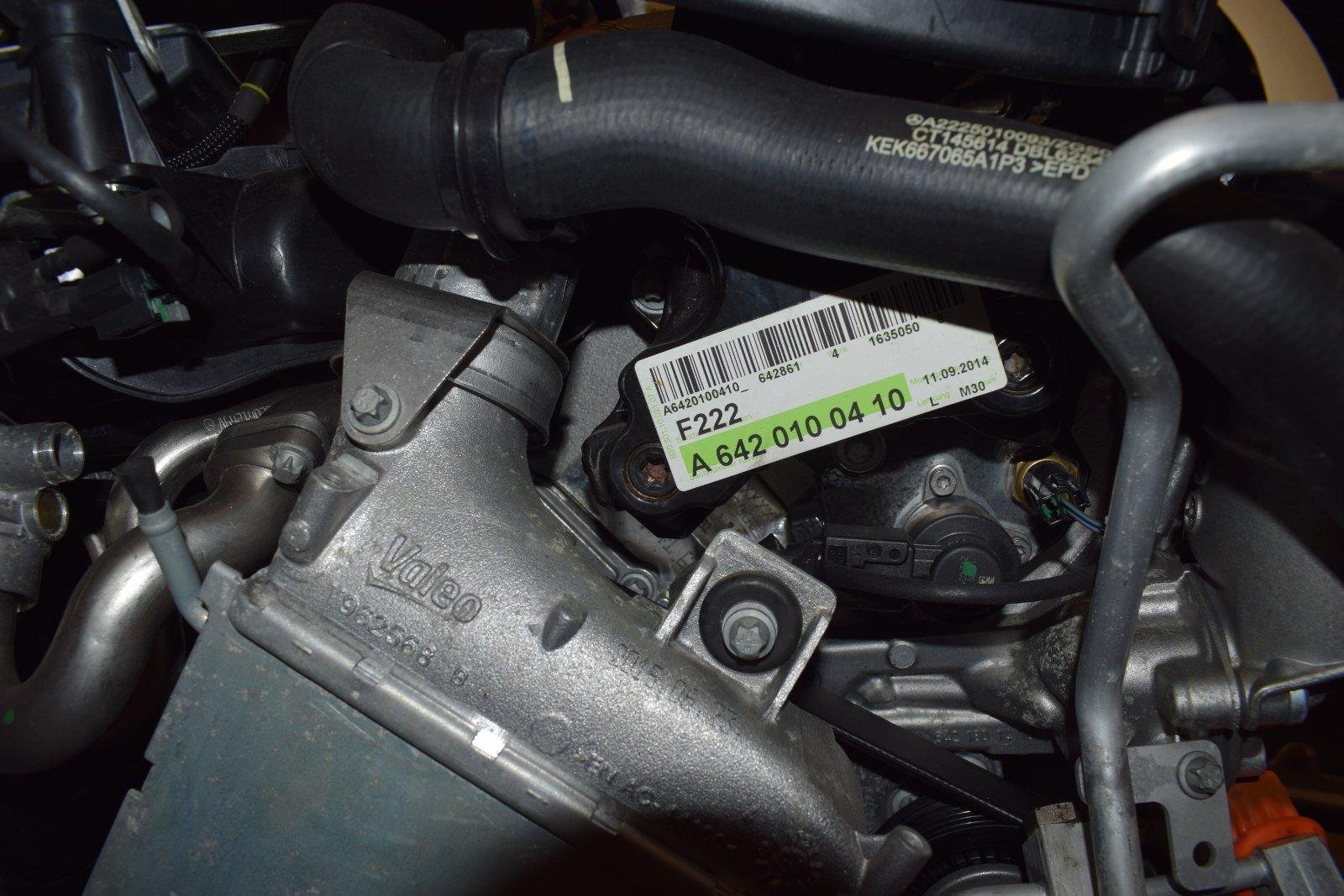 Mercedes S-Class 350d Engine - Image 3
