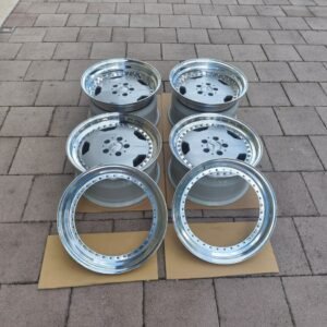 Staggered 3-Piece 17″ AMG Aero III Wheels