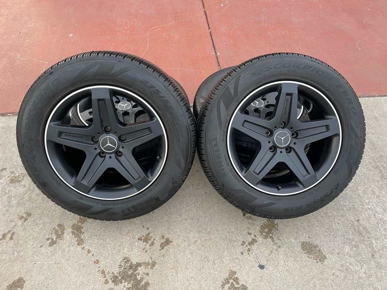 Factory 19″ AMG Wheels & Tires for W463 - Image 3