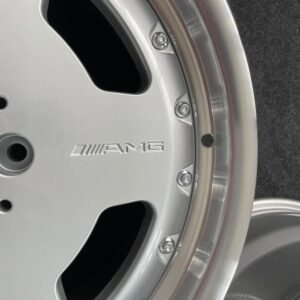 Alternative view of original AMG Aero II wheels