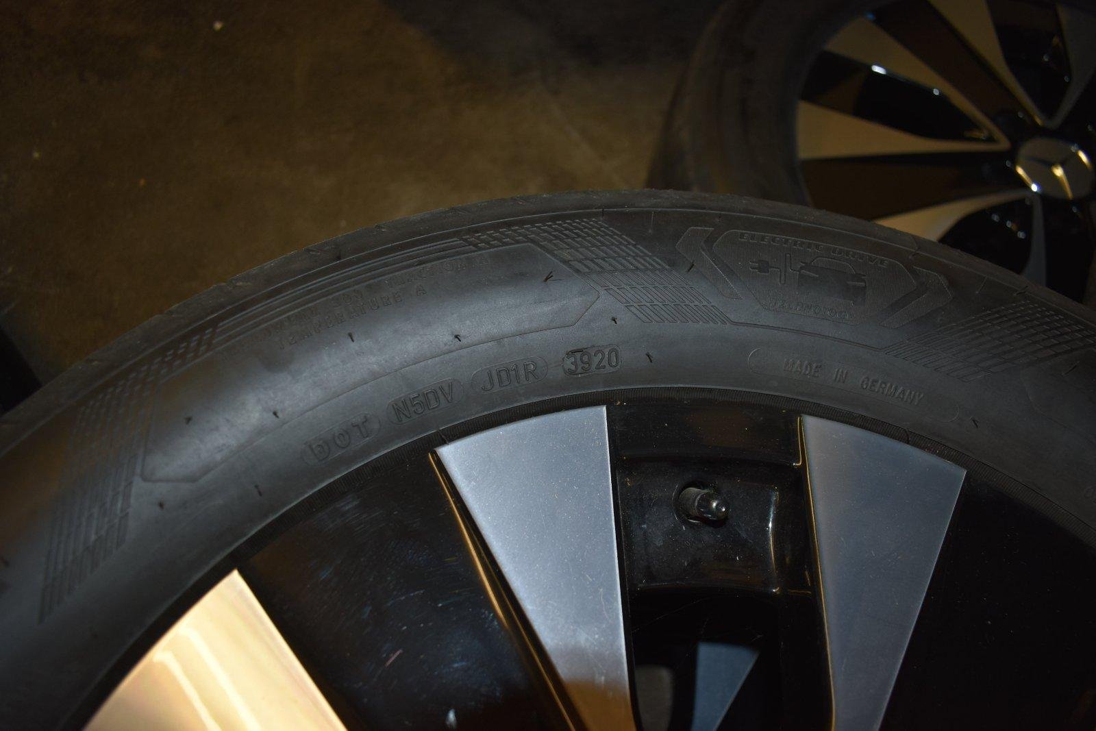 Mercedes W447 Complete Summer Wheel Set - Image 5