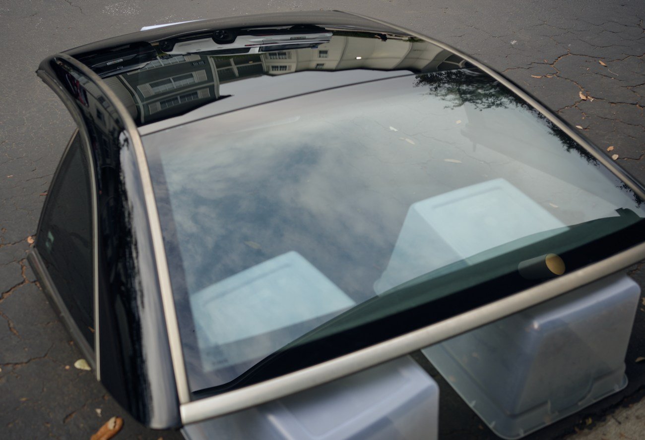 1990–2002 Mercedes-Benz R129 SL Glass Panoramic Hardtop - Image 16