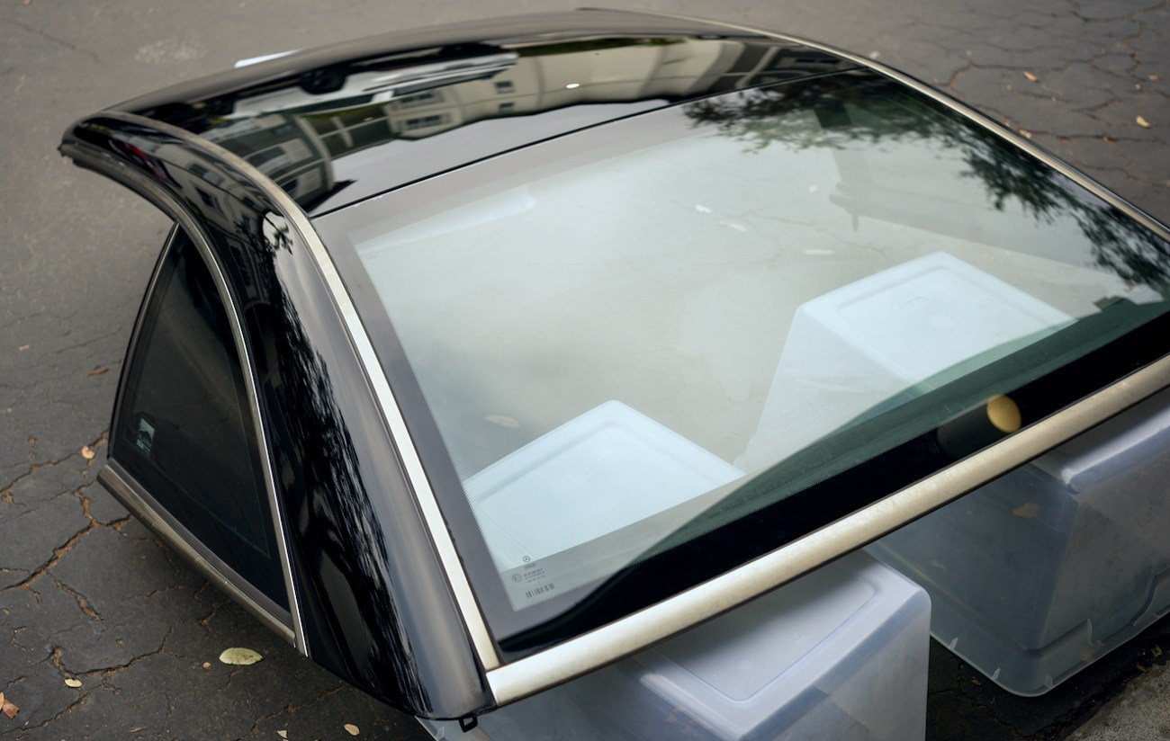 1990–2002 Mercedes-Benz R129 SL Glass Panoramic Hardtop - Image 10