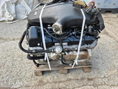 BMW S85B50 V10 Engine 5.0L - Image 2
