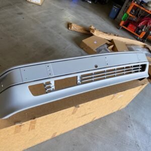 Alternative view of Mercedes-Benz W124 E500 / 500E Fender & Body Parts Package
