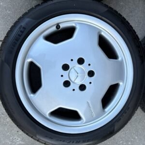 Alternative view of 17″ AMG Aero II Monoblock Wheels with Pirelli Tires