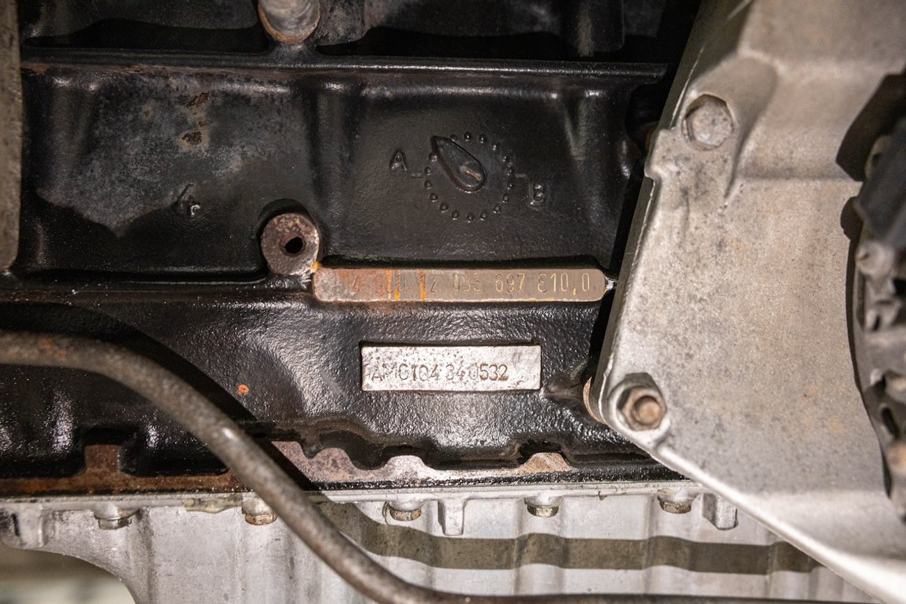 AMG M104 3.4L 24v Engine & 722.5 5-Speed Transmission - Image 3