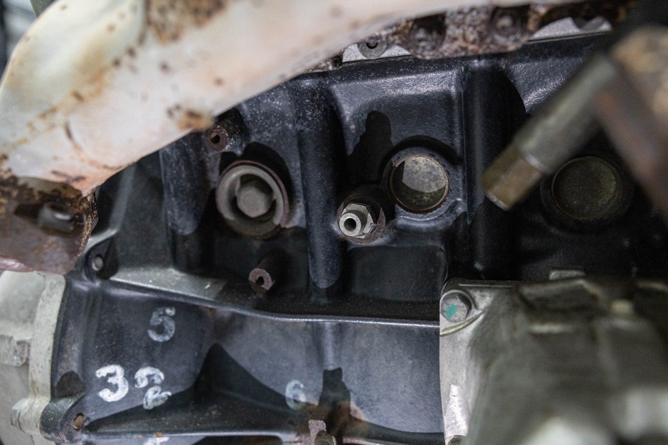 AMG M104 3.4L 24v Engine & 722.5 5-Speed Transmission - Image 23