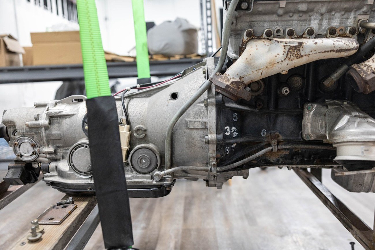 AMG M104 3.4L 24v Engine & 722.5 5-Speed Transmission - Image 12