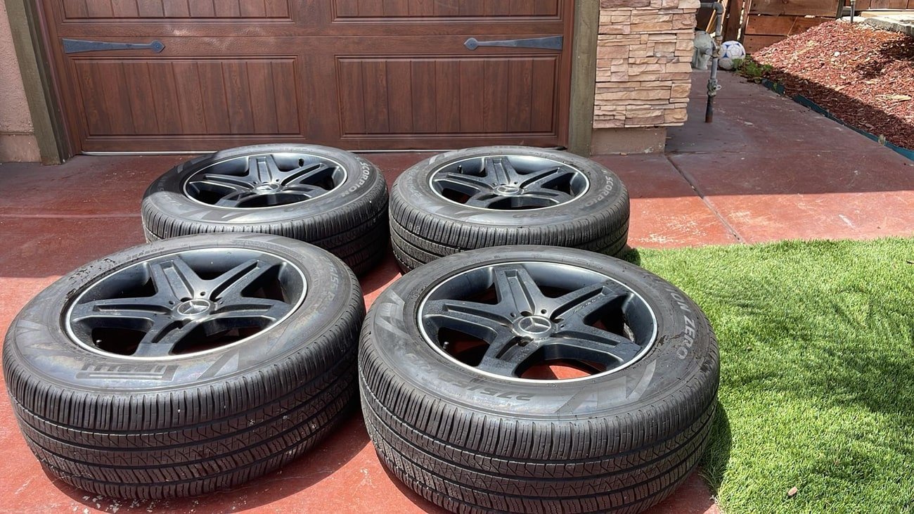 Factory 19″ AMG Wheels & Tires for W463 - Image 5